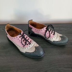 John Fluevog Adrians Amanda Wingtip Oxford Shoe Size 9 CUTE